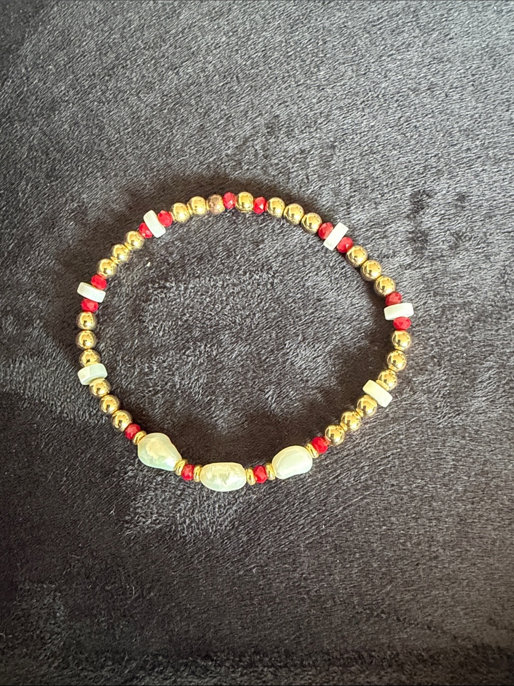 Freshwater Pearl & Red Stone Bracelet – Gold-Tone Accents